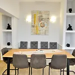 4-bedroom Prestige Rhodes Near Old Town Родос