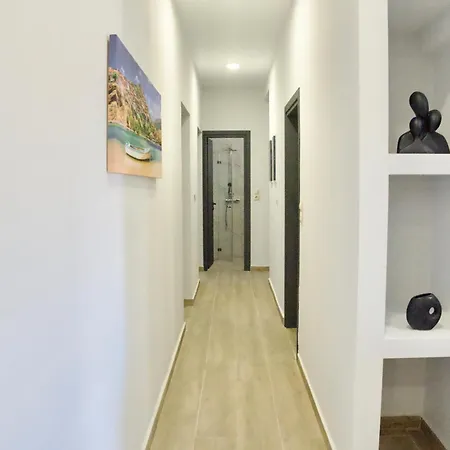 4-bedroom Prestige Rhodes Near Old Town Apartmán