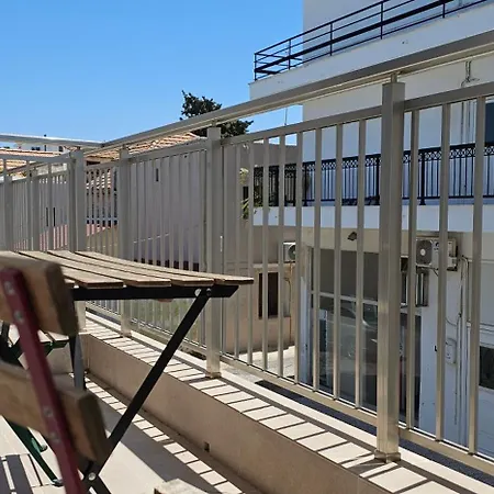 Apartman Exquisite 4-bedroom Prestige Rhodes