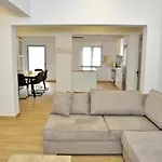 Apartment 4-bedroom Prestige Rhodes Near Old Town *