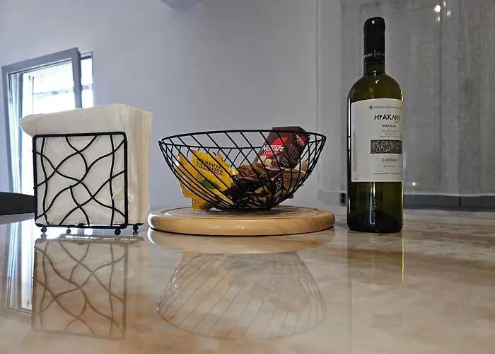 Exquisite 4-bedroom Prestige Rhodes